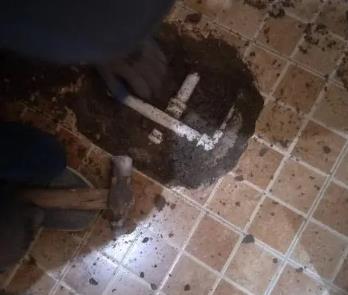 石鼓卫生间漏水维修公司为您分享下卫生间渗水如何处理及注意事项
